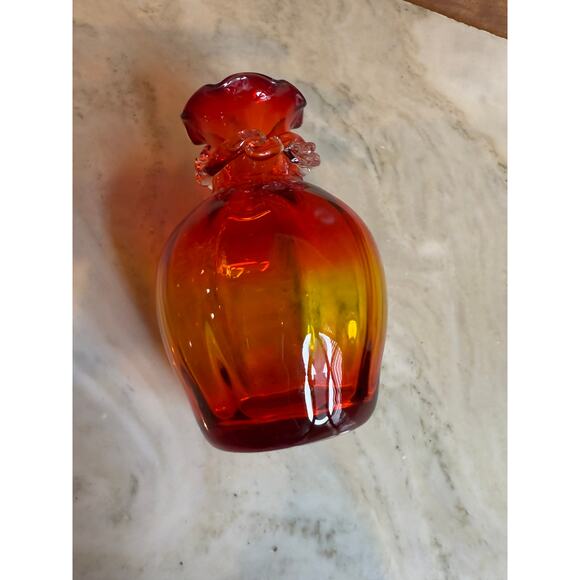Vintage Pilgrim Red Amber Ombre Mini Vase - Picture 5 of 5